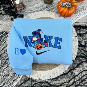 👻- Pooh and friends are having a hunny of a Halloween!🎃